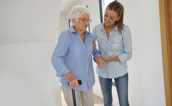 Aide à domicile pour personnes âgées à Villefranche-sur-Saône par Petits-fils