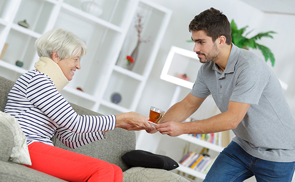 Aide à domicile pour les personnes âgées à Lannion - Petits-fils
