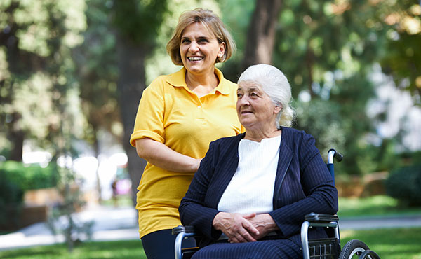 Aide à domicile pour les personnes âgées à Aubenas - Petits-fils